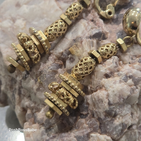 Vintage Monet Gold-Tone Ball Dangle Clip-On Earrings - Picture 4 of 11